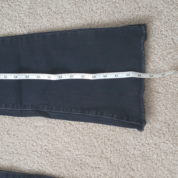 BlankNYC flare jeans - Picture 4 of 13